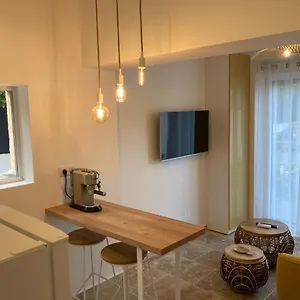 Appartement Dans - Parking - Jardin, La Seyne-sur-Mer